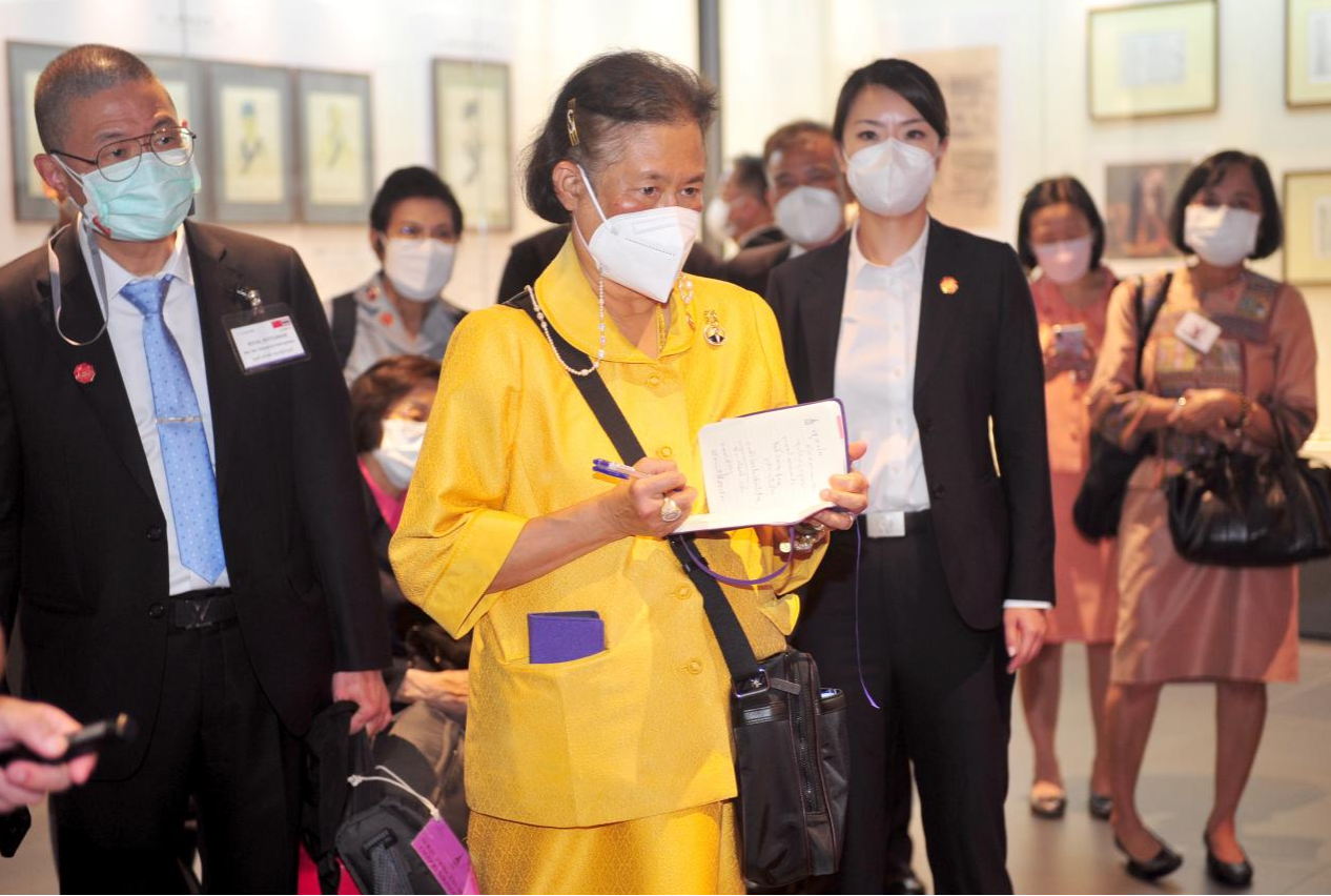 泰国公主诗琳通到访beat365英国官网网站