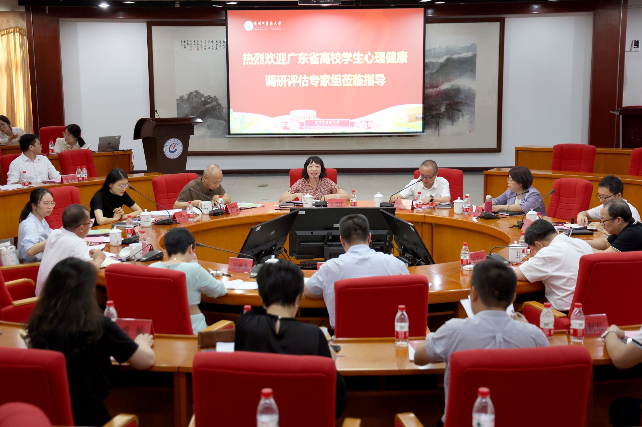 省教育厅专家组到beat365官网调研评估学生心理健康教育工作